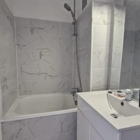 Apartamento T2 Entre Ciel Et Fréjus
